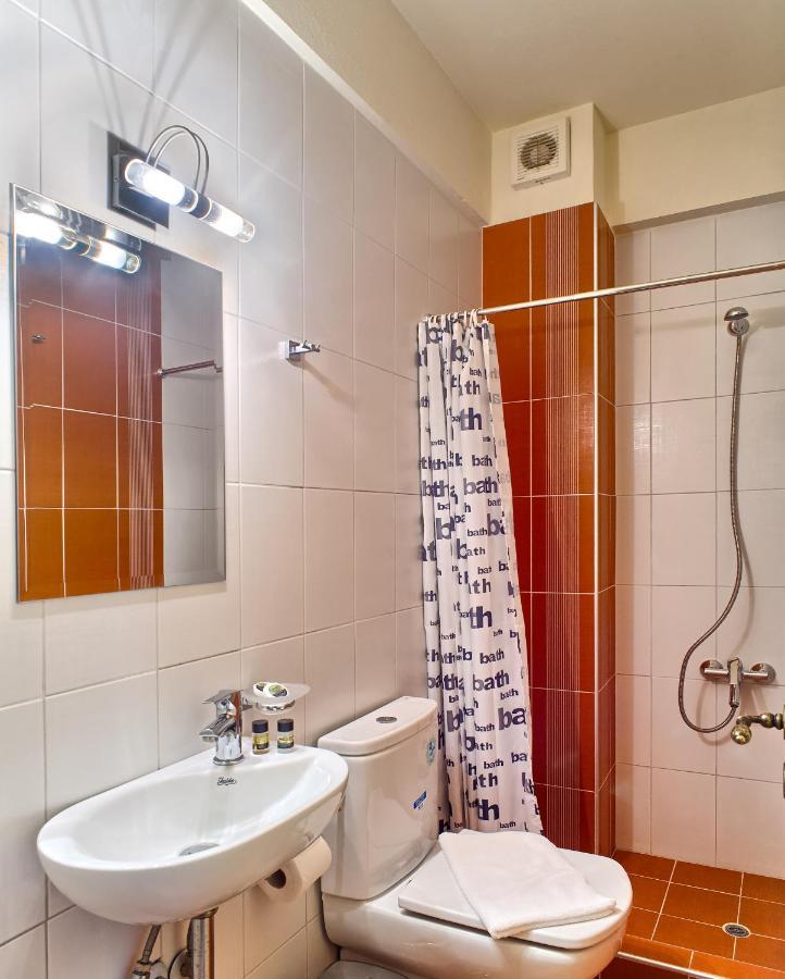 Avli Rooms Яніна Екстер'єр фото