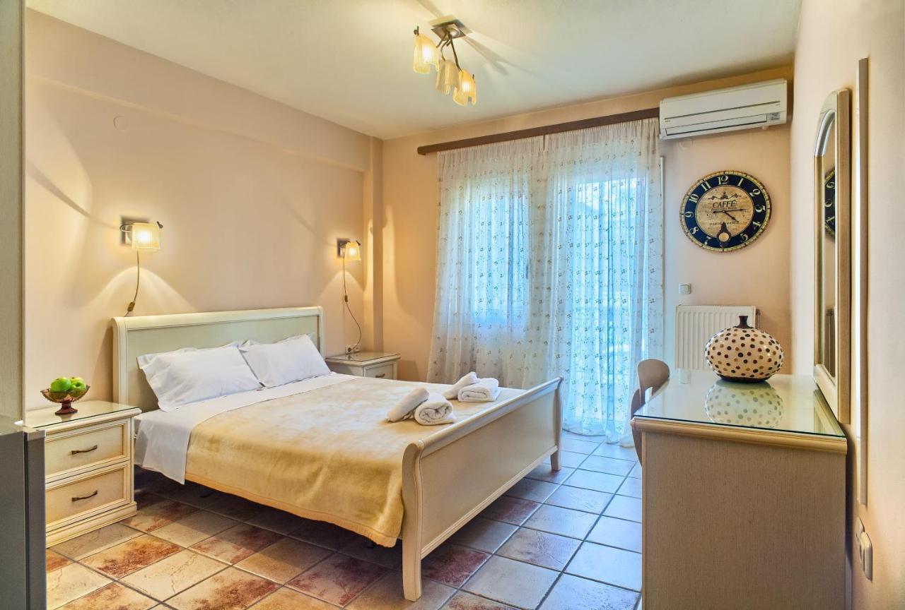 Avli Rooms Яніна Екстер'єр фото